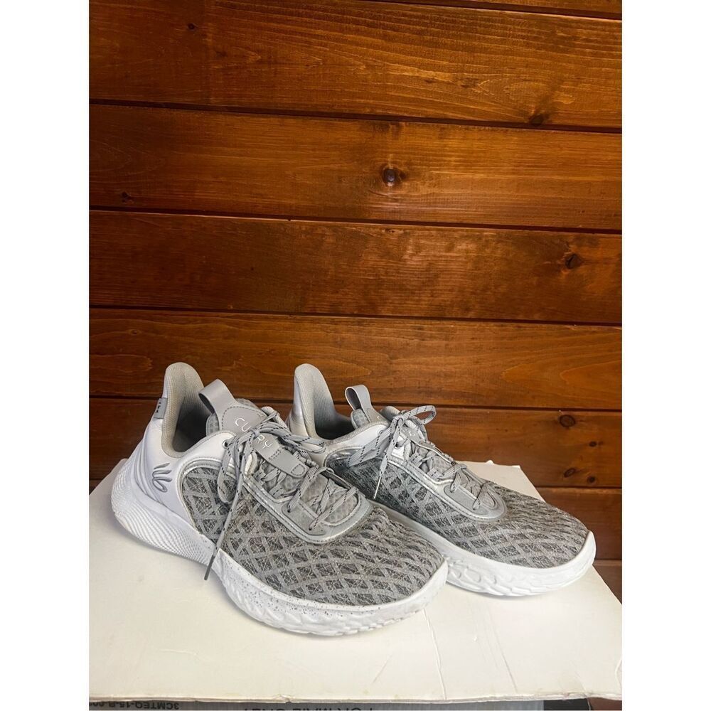Under Armour Unisex Curry Flow 10 Team  Sz 12.5 Mens Mod   Gray